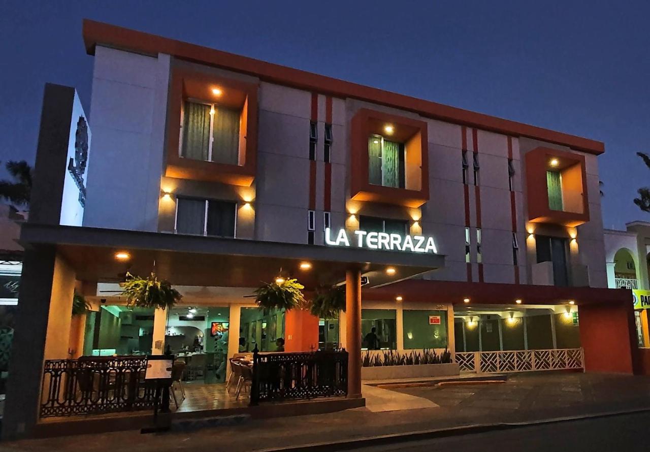Hotel Azteca Inn Масатлан Экстерьер фото